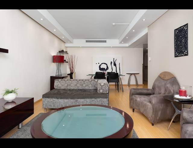 1 BEDROOM APARTMENT FOR SALE IN CAPE TOWN CITY CENTRE